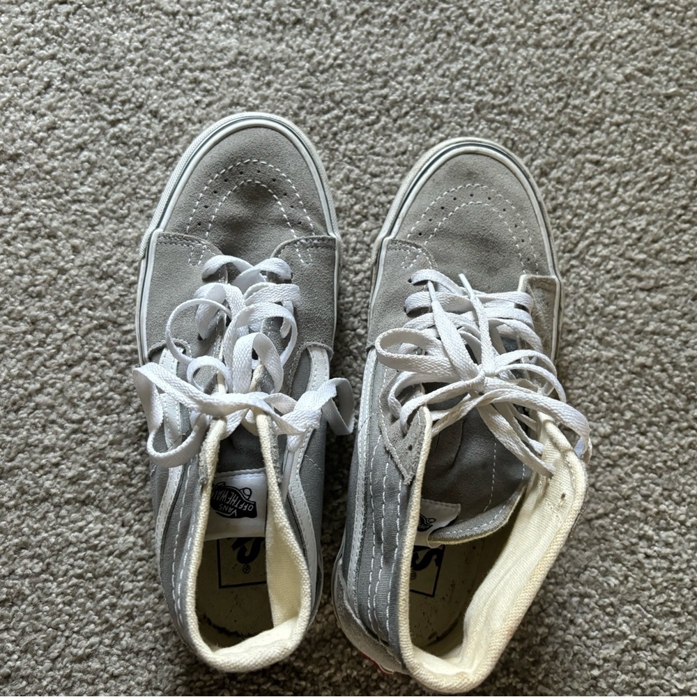 Gray high top Van Sneakers 👟